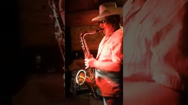 Harlem Nocturne- Sax tenor смотреть онлайн