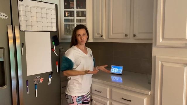 Кухня в обычном американском доме, а не в фильме смотреть онлайн