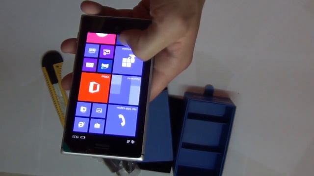 Nokia Lumia 925 Восстановленный из Китая за копейки смотреть онлайн