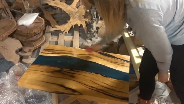 Стол из слэба и эпоксидной смолы. Чем защитить поверхность! Чем покрыть эпоксидную СМОЛУ!