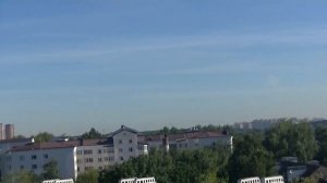 Полосы на небе от самолетов - (2)