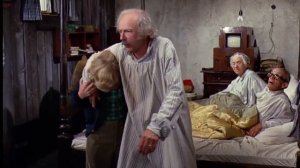 Вилли Вонка и шоколадная фабрика|I've a golden ticket/песня на русском (вроде песня так называется)