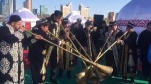 Карнай - Сурнай  ,Навруз 2017г   ТРЦ Хан шатыр