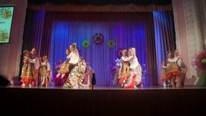 Танец "Горница" коллектив "Калинка" г. Копейск.