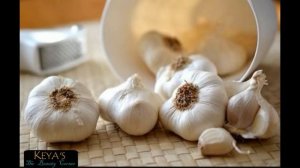 Garlic Face Mask For Acne,Blackhead,Anti-Ageing | Beauty & Health Benefits | Watch Till The End