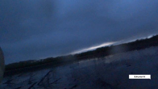 Утка прёт не успеваем подбирать  Одна полная вечерняя зорька от первого лица осень 2023