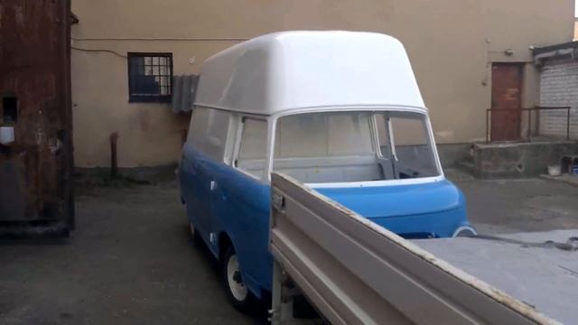 Приклейка стеклопластиковой крыши на Кофебус Баркас★ Хранители истории смотреть онлайн