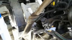 Fiat Doblo оторвало крепление правой подушки двигателя восстановление резьбы