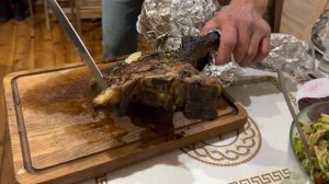 Стейк Томагавк, говядина травяного откорма от Белорусского ковбоя.