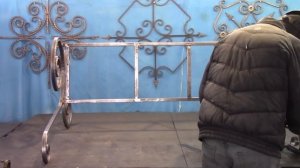 Шикарная Вещь ! Из профильной трубы! Холодная ковка