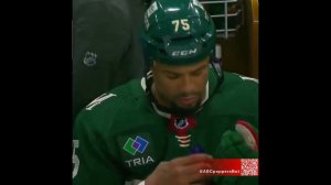 Попперс на хоккейном поле