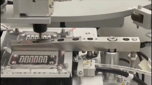 M8M Robot Auto Drilling Process смотреть онлайн