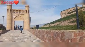 Таджикистан-Қалъаи-Хисор- (Манзараи-Зебо-?)