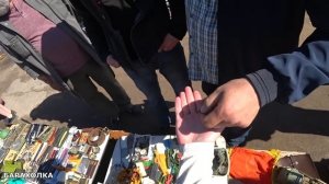 Барахолка . Торгуем на блошином Рынке Старыми вещами . Место где можно продать старый хлам