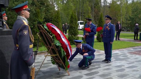 В разных городах страны чтят память погибших в годы Великой Отечественной