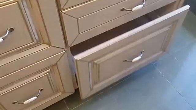 Выдвежные ящики Ten фирмы FGV Formenti & Giovenzana Италия. https://vk.com/mebelazimut смотреть онлайн