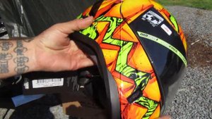 Icon Airform Trick or street 2 helmet unboxing/quick look