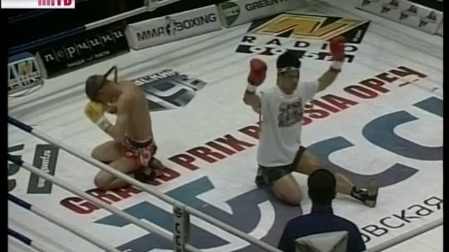 Бои за звание чемпиона мира по тайскому боксу смотреть онлайн