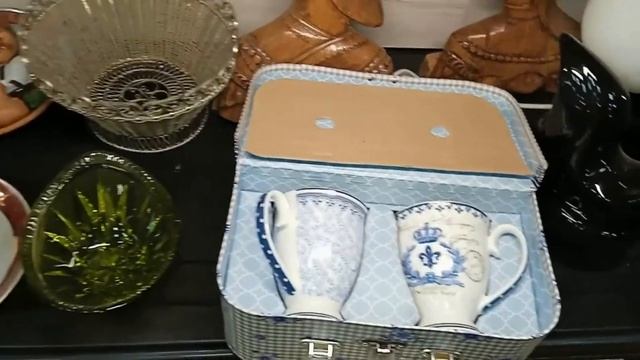 ВНИМАНИЕ!!! Сегодня на блошином рынке " Ретро уикенд"!!! Антиквариат. Винтаж. Фарфор. Хрусталь. смотреть онлайн