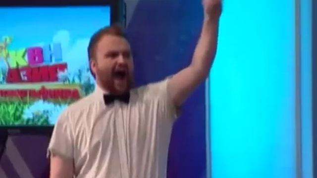 Ведущий Александр Шнайдер