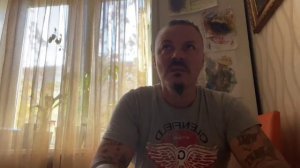 Сергей Симонов слушает трек Тархун_mz (Симон, пора в рехаб)