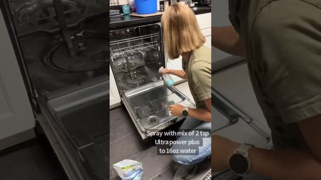 Clean Your dishwasher