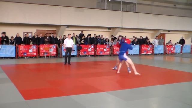 Влад Кукоара - Паланчика Денис Чемпионат Республики по боевому самбо 2015 смотреть онлайн
