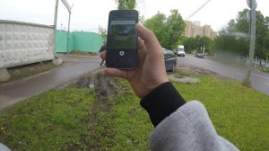 Приложение "Помощник Москвы" стоянка на газоне у Перовского суда.