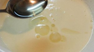 Блины со сливовым соусом