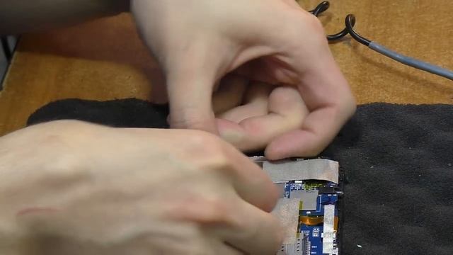 Y2mate.mx-ЭЛЕМЕНТАРНОЕ. Вспух аккумулятор планшета Oysters T72ER 3G.mp4 смотреть онлайн