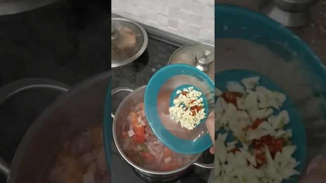 Сербский суп с фасолью. очень просто, невероятно вкусно!