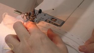 ПРОСТОЙ СПОСОБ ВТАЧИВАНИЯ РАЗЪЕМНОЙ МОЛНИИ В ТРИКОТАЖНОЕ ИЗДЕЛИЕ