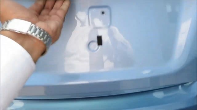 Toyota Prius PHV (Plug-in Hybrid Vehicle) смотреть онлайн