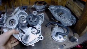 Yamaha DT 50 R 1997. Переборка двигателя MINARELLI AM6. ПОЛНАЯ РАЗБОРКА И СБОРКА