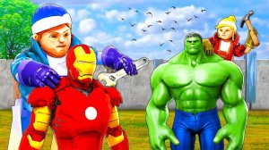 ЖЕЛЕЗНЫЙ ЧЕЛОВЕК ПРОТИВ ХАЛКА! БИТВА ПОСТРОЕК НА ВРЕМЯ В СКРАП МЕХАНИК (Scrap Mechanic)