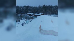 Покатушки на ватрушках под гоночную музыку! Смотрим