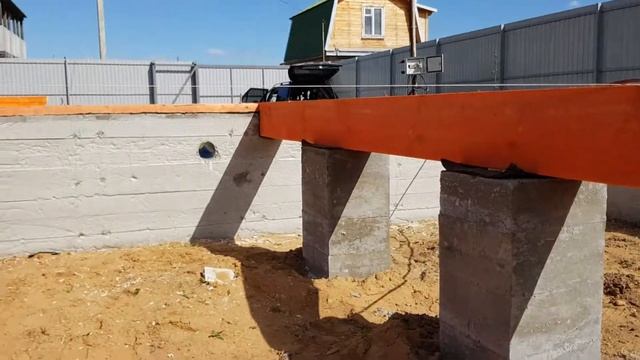 Балки из пакета досок. Обвязка фундамента. смотреть онлайн