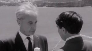 Учёный утверждал в 1965 г, что Луна - это плазма. Полёты на Луну невозможны.