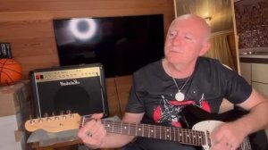 Она сидела у окна (музыка - Доценко, стихи - Алквиад)