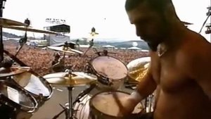Daron Malakian System of a Down Psycho guitar solo 2002