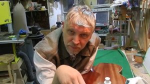 Финальный финишный этап полирования шеллаком