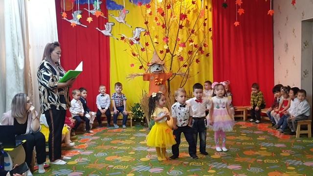 Сад Kinderly. Стихи осень-листопад смотреть онлайн