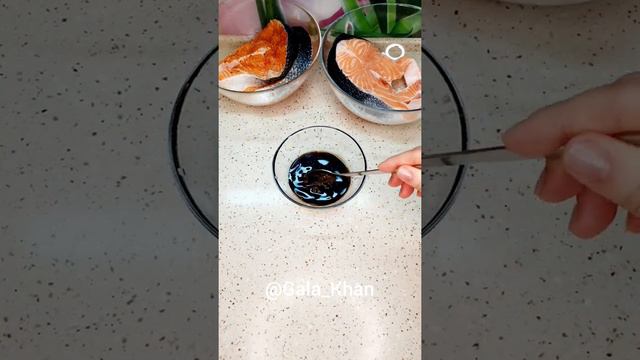 СТЕЙК ИЗ СЁМГИ СО СПАРЖЕЙ смотреть онлайн