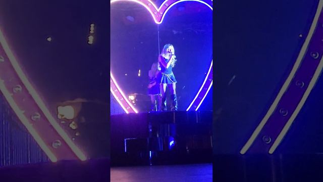 Sabrina Carpenter - Opposite - Live In Las Vegas April 22nd, 2023