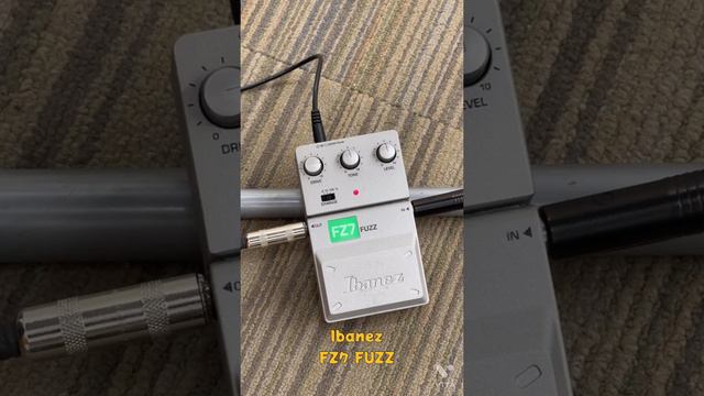 Ibanez FZ7 FUZZ -sound demo- смотреть онлайн