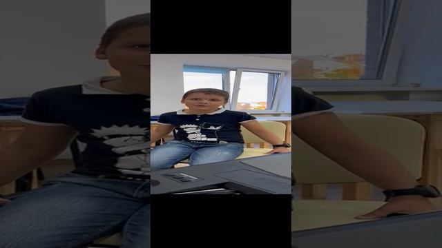Первый раз мамочка родная я тебя люблю пою