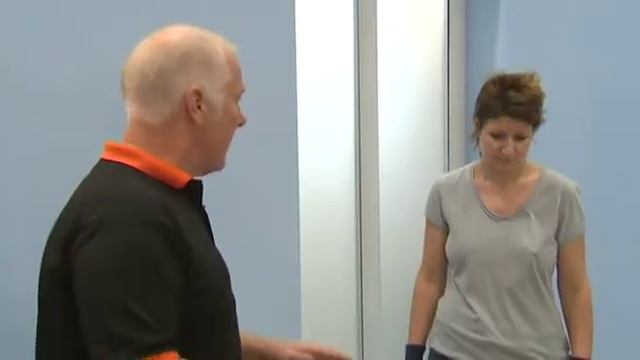 Where to place first tile on floor - How to Tile a Floor смотреть онлайн