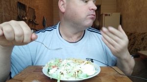 ОБЖОР Спагетти салат с майонезом и варёные яйца