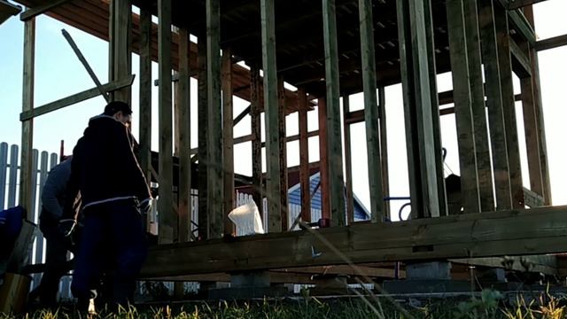 Как правильно делать оконные проёмы в каркасном доме. Обрешетка стен. смотреть онлайн