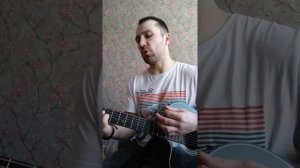 парень классно спел на гитаре